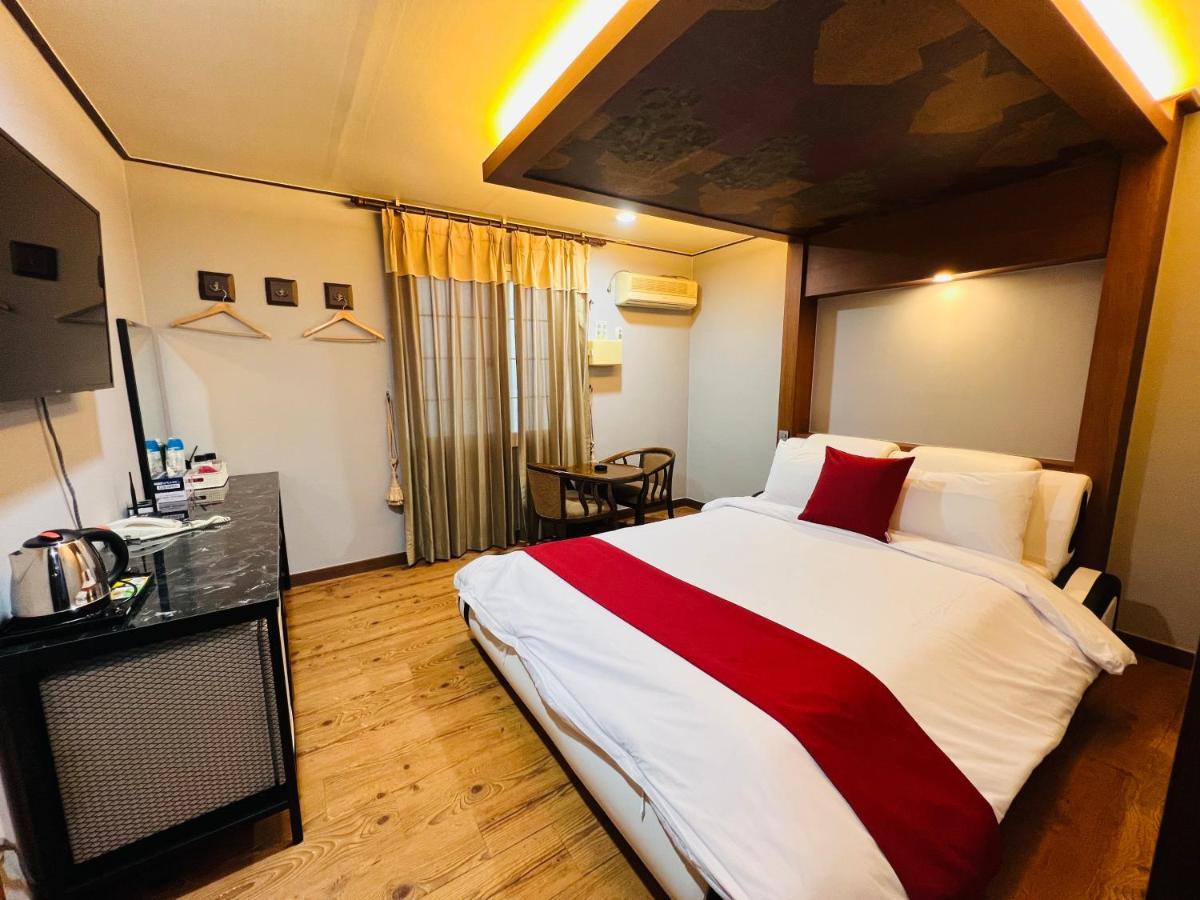 Sweet Hotel Jeju Exterior photo