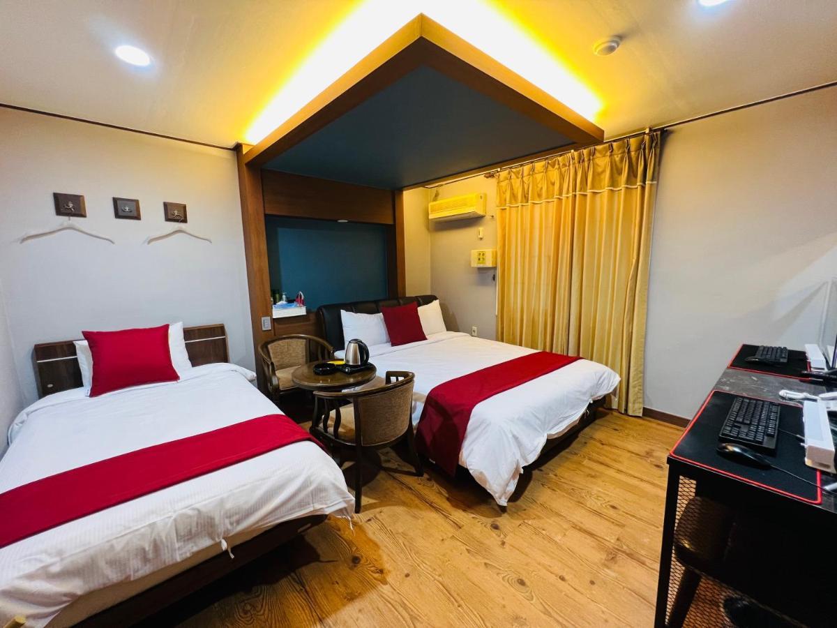 Sweet Hotel Jeju Exterior photo