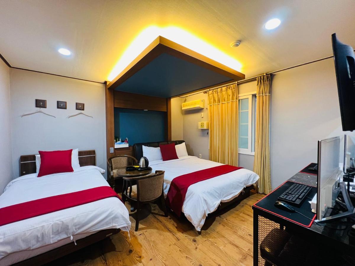 Sweet Hotel Jeju Exterior photo